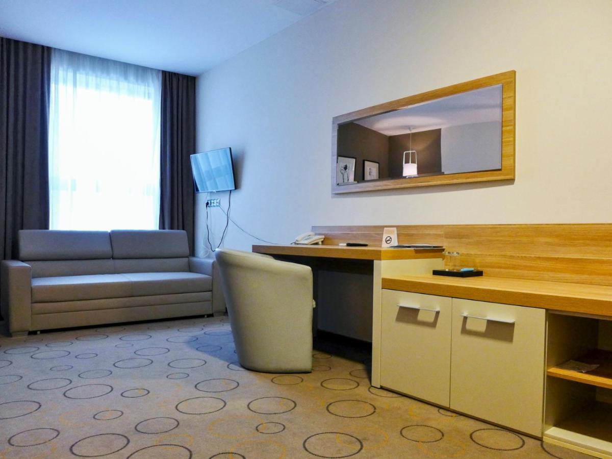 Aroma Stone Hotel Spa Syców Kültér fotó