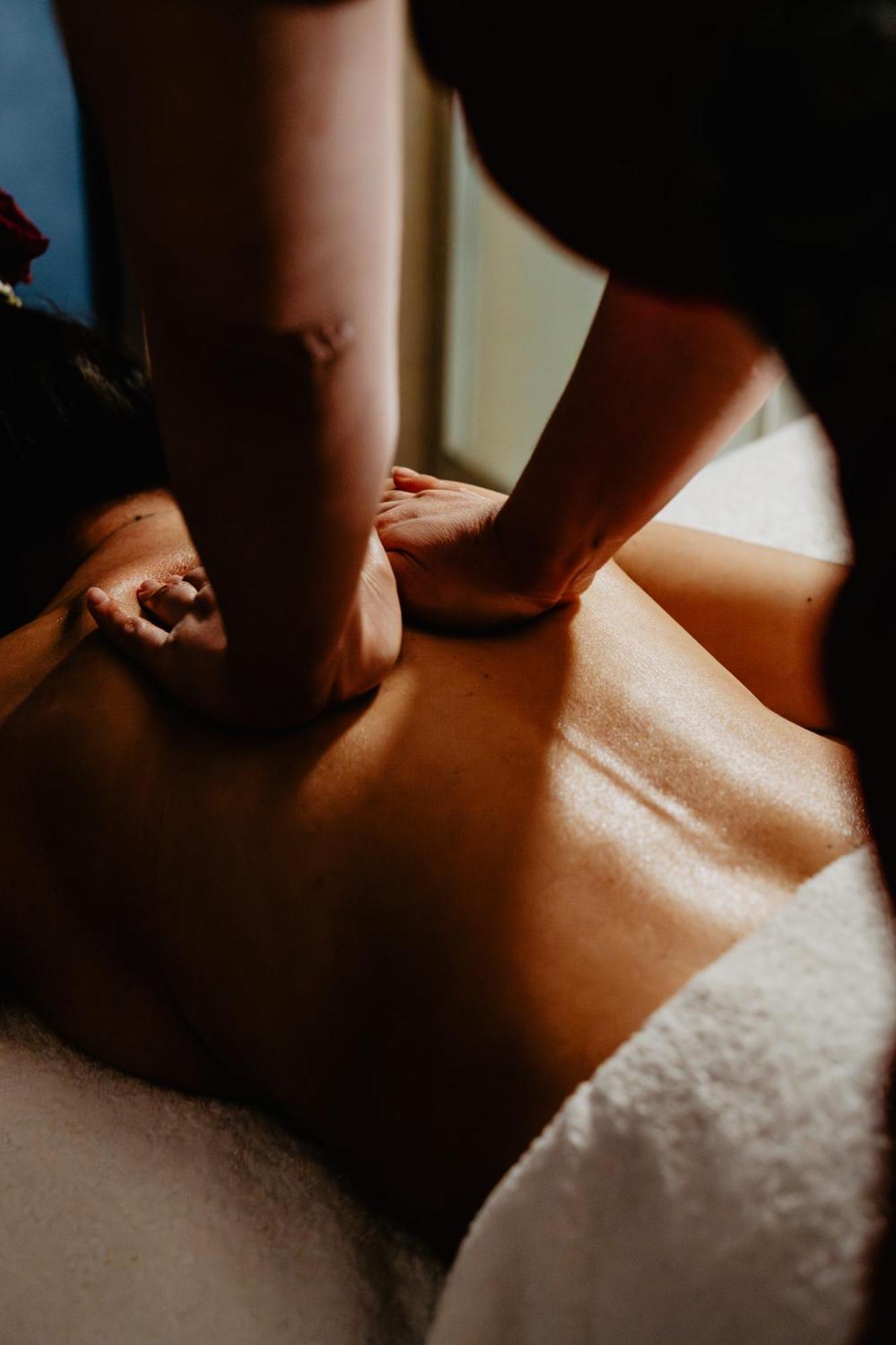Aroma Stone Hotel Spa Syców Kültér fotó