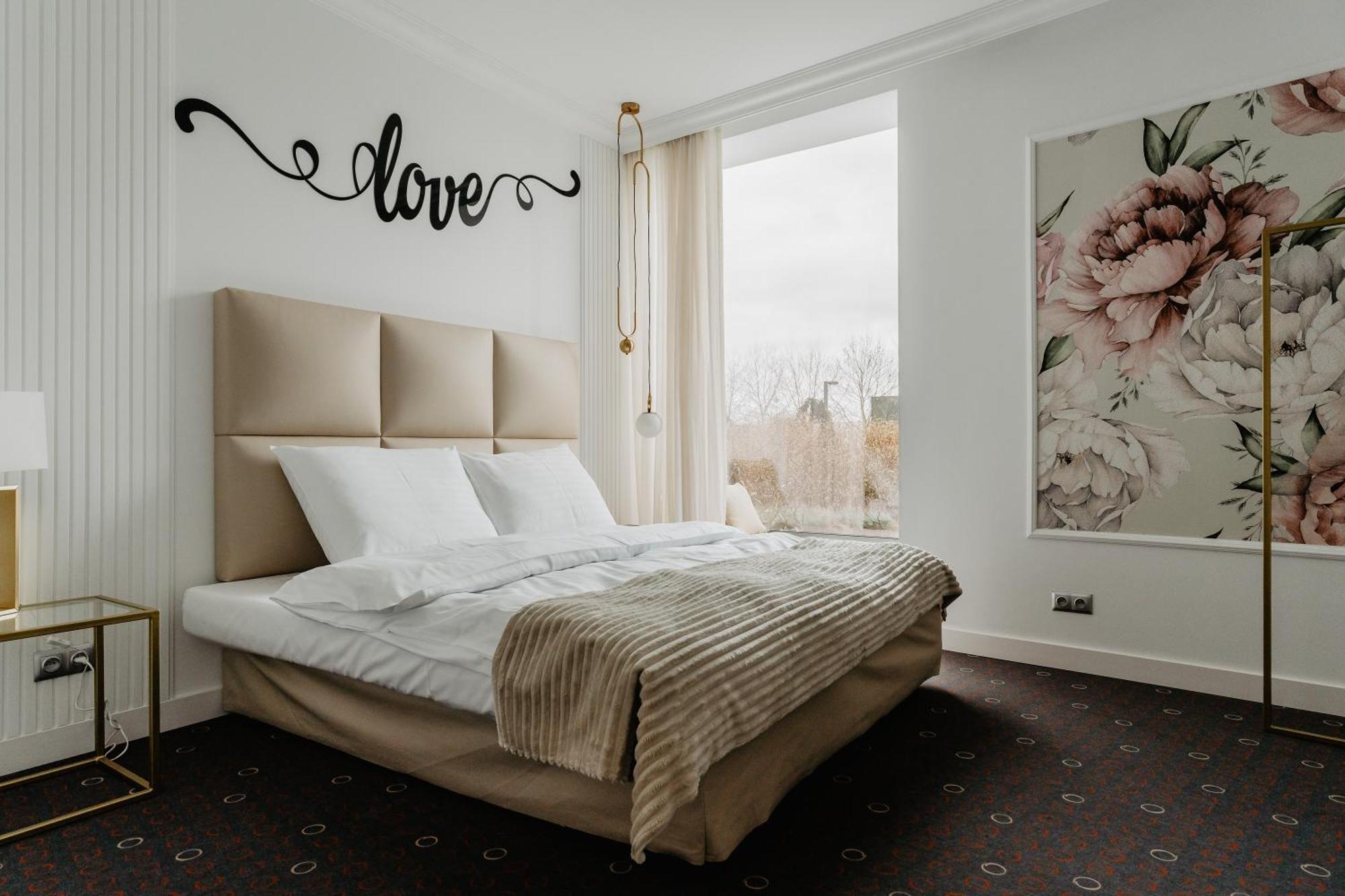 Aroma Stone Hotel Spa Syców Kültér fotó